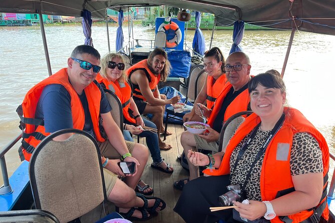 1-Day Cai Rang Floating Market-Biking & Cu Chi Tunnel Trip - Cai Rang Floating Market Before the Day Gets Loud: What You’ll Actually See