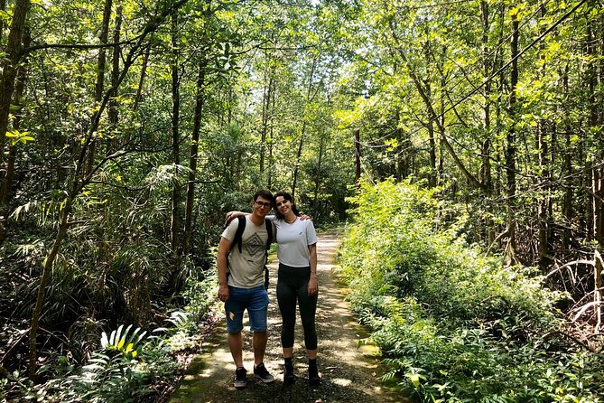 1-Day Can Gio Island-Mangrove Biosphere Reserve-Trekking - Hang Duong Market fruit tasting: the sweet reset