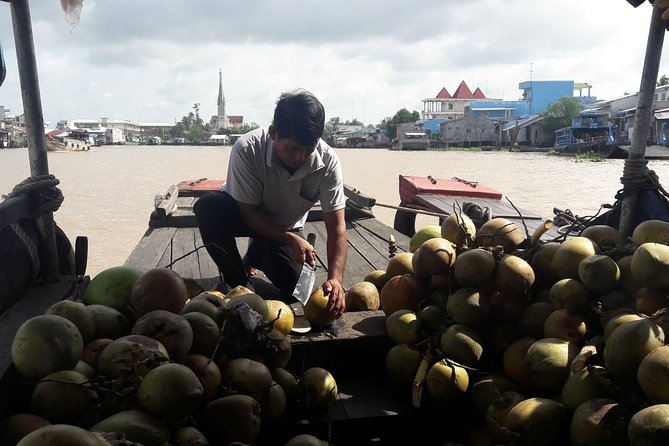 1-day Mekong Delta Tour: Cai Be Market, Local Island and Cycling - Vietnamese Cooking Hands-On: Learn, Eat, Then Smile