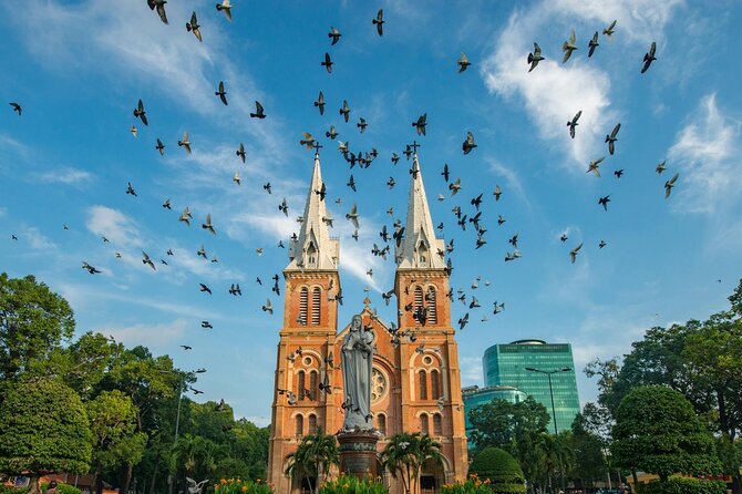 10 Day Tour in Vietnam from Ho Chi Minh to Hanoi - Day 3: transfer to Da Nang by air, then a flexible reset