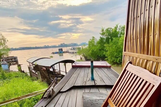 2 Day Private Mekong Delta, Riverside and Ecolodge Nature Tour - Homestay Check-In, Sunset Time, and a Dinner You Share