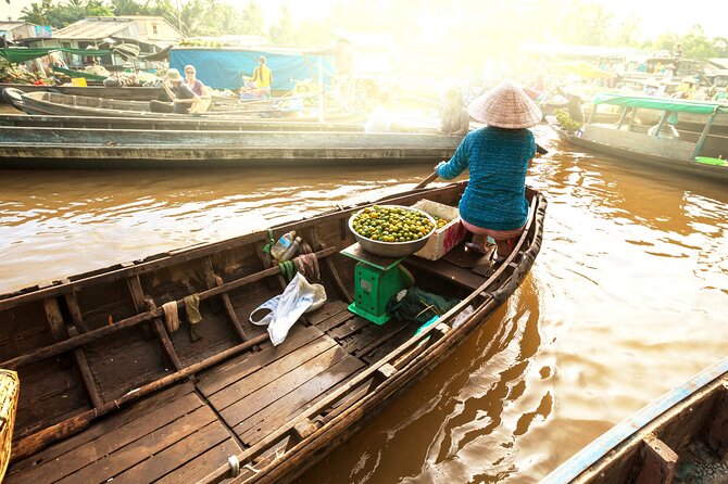3 Days Mekong Delta Tours from Ho Chi Minh to Phnompenh - Authentic experience tips when the schedule includes product stops