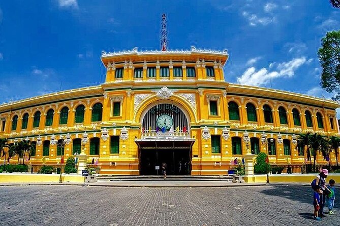 5-Day Best of Southern Vietnam: Cu Chi Tunnels & Mekong Delta - Cai Rang floating market morning: trade in motion, then noodles on land