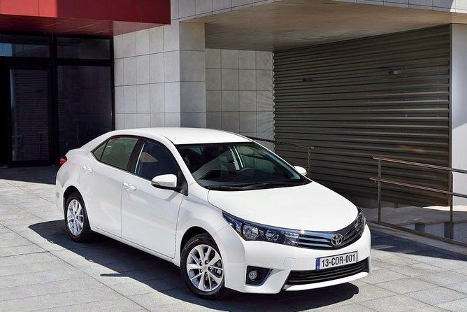 Airport Transfer (From Hotels in Ho Chi Minh to Airport) Private 4 Seats Car - Mobile Ticket and a Low-Fuss Start
