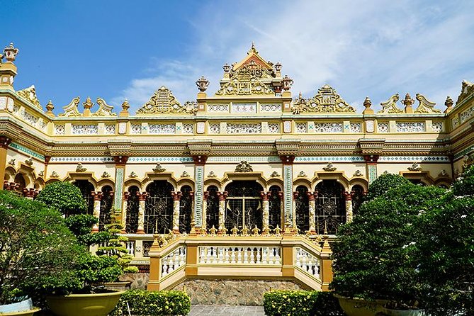 Authetic Mekong Delta Private Tour From Ho Chi Minh City - Vinh Trang Pagoda: A Calm Cultural Anchor