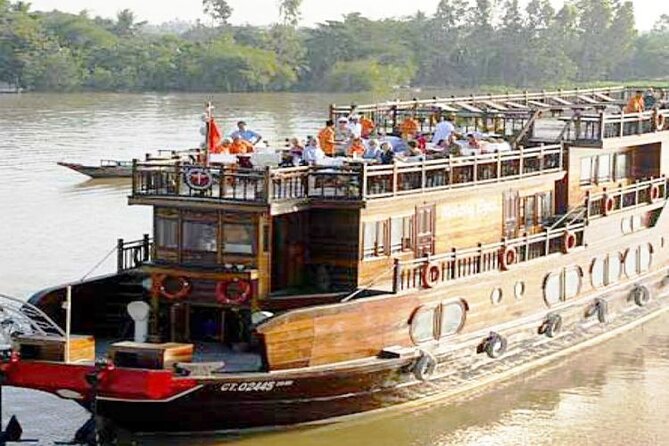 Bassac Mekong Delta Cruise 2Days - 1Night - On-land moments: biking, village life, and basketmaking