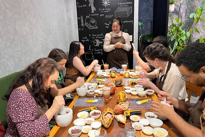 Bean to bar Chocolate Workshop in Ho Chi Minh City - The 2-hour flow: pods, beans, paste, and your finished chocolate bar