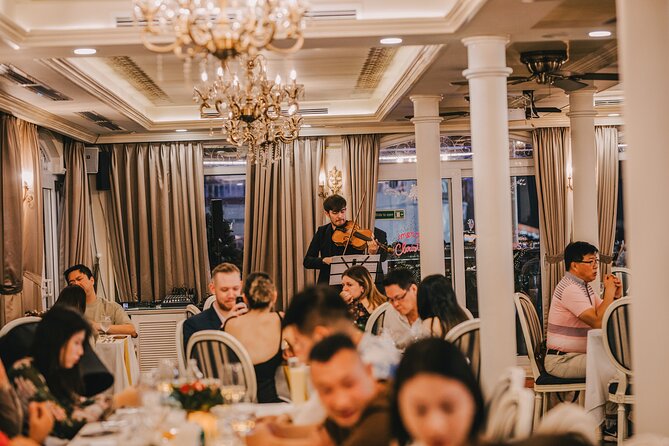 Ben Thanh Princess: Luxury Dinner Cruise on Saigon River - How to plan your night: timing, photos, and drink choices