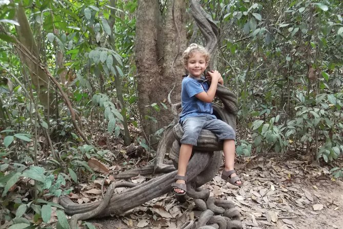 Best Private Tour Cu Chi Tunnels and Mekong Delta Full Day - Guide Power: Why People Keep Mentioning Lee, Linh, Penny, and Tuyen