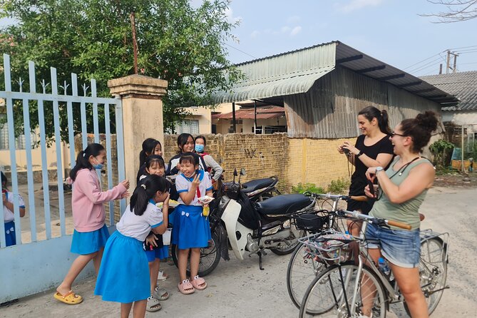 Bicycle Tour Through Peaceful Villages - Fruit discovery on the bike: mangoes, jackfruit, star apple, and pineapple