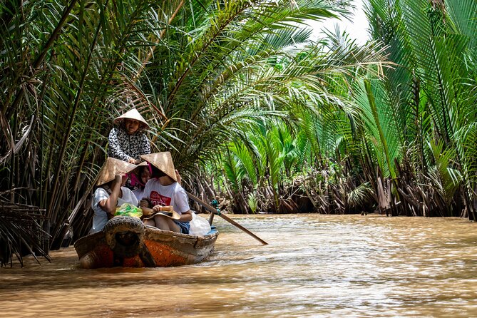 BIG BOSS private LIMOUSINE DAY TRIP TO MEKONG DElTA - Honey tea and the Mekong house: an easy midday cultural reset
