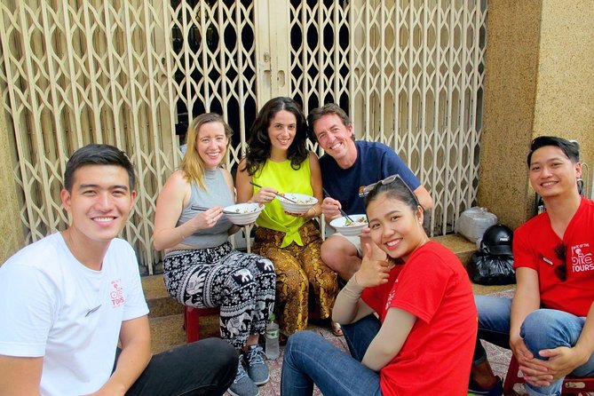 Big Eats & Small Seats - The Motorbike Ride: How This Tour Feels in Real Life