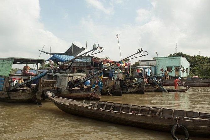 Cai Be Vinh Long & Cooking Class 1 Day Private Tour - Morning pickup and the long ride to Cai Be