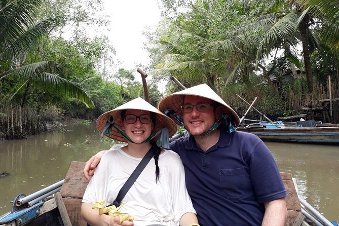 Cai Rang floating market, see sunrise, CaCao orchard, small canal - Phong Điền canals: the calm contrast