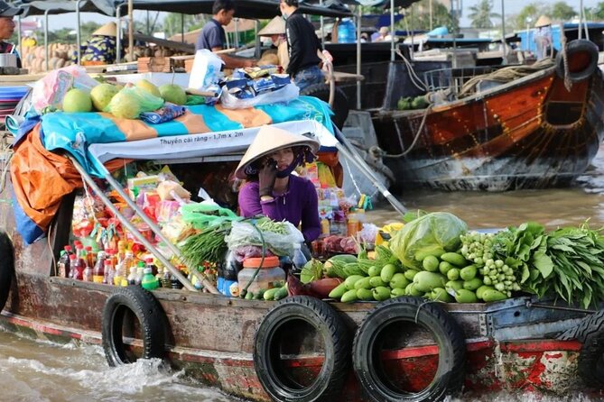 Cai Rang Floating Market Tour -Amazing Can Tho - Muoi Cuong Cocoa Farm: Chocolate With a Real Maker’s Story