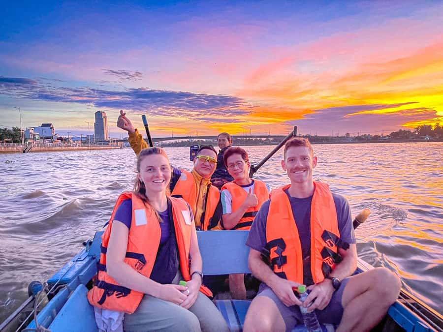 Can Tho: A Real Mekong Tour, Floating Market, Cacao & Life's - Cai Rang floating market from a small boat, not a crowd bus