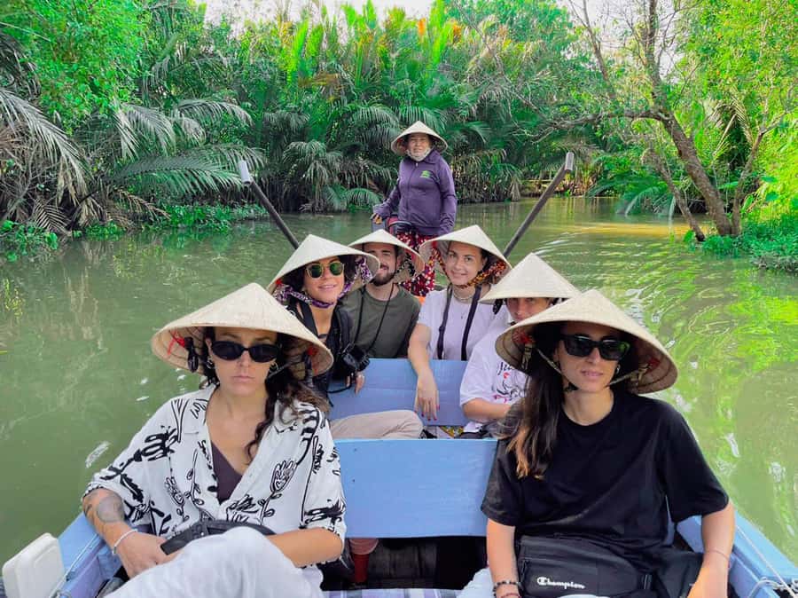 Can Tho: A Real Mekong Tour, Floating Market, Cacao & Life's - Village trek to the cacao farm, then the cacao story