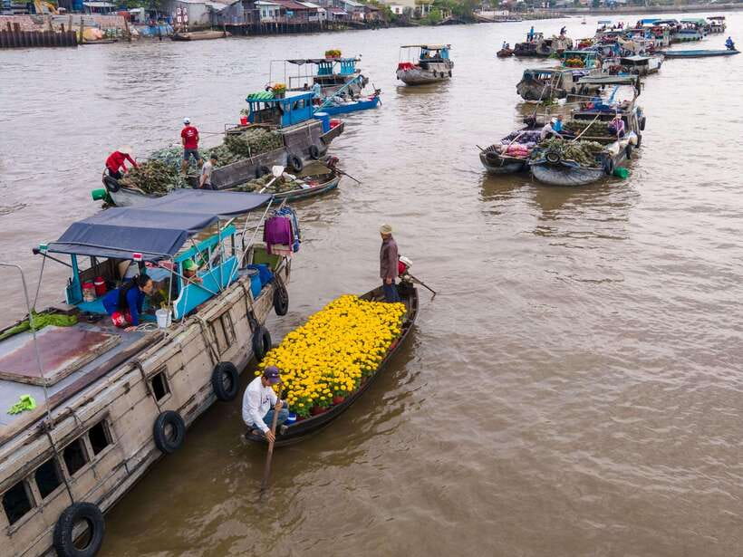 Can Tho: Explore Mekong, Floating Market, Cacao & Local Life - Breakfast and sunrise on the Mekong River