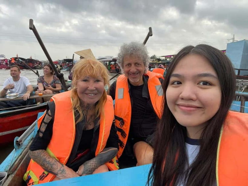 Can Tho: Floating Market, Cacao & Canals with French Guide - Practical Tips for a Smooth Morning
