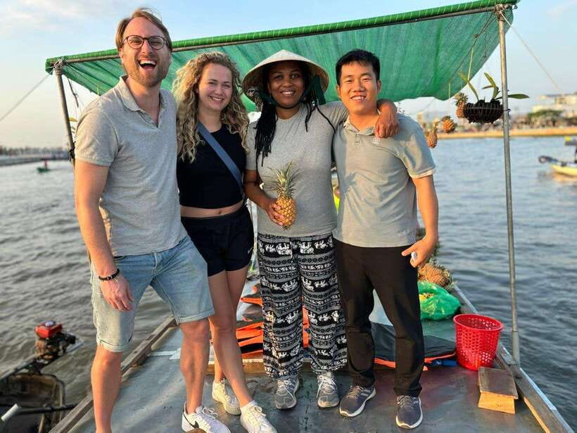 Can Tho: Floating Market, Canal, Cacao Farm & Mekong' Life - Cai Rang at Sunrise: why the early start matters