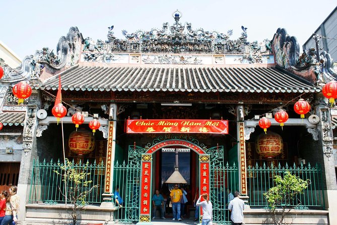 Chinatown Cyclo Journey Half-day Tour - Getting started: pickup, guide, and how the group stays manageable
