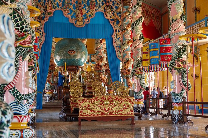 Chu Chi Tunnel With Cao Dai Temple Tour From Ho Chi Minh - Stop 1 at the Great Holy See Temple: Caodaism in full view