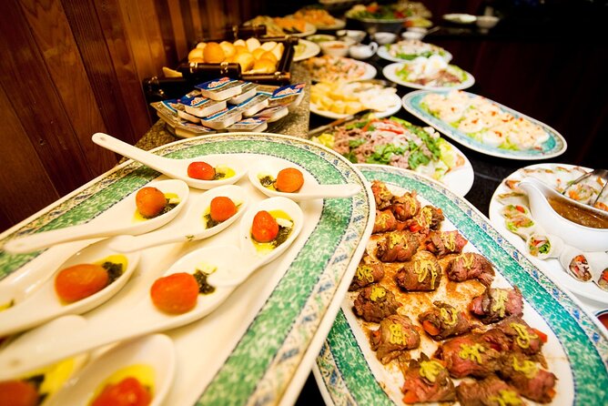 Cruise Dinner On Saigon River - Why this Saigon River boat dinner makes sense for your evening