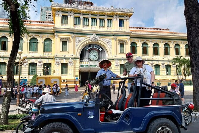 Cu Chi - Cao Dai Holy See - Ba Den Mountain 1 DayTour - Lunch that keeps you moving at 13:00