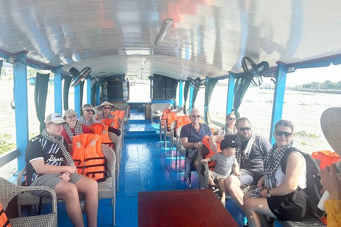 Cu Chi Tunnels and Mekong Delta 1 Day Tour from Ho Chi Minh City - What the itinerary feels like hour by hour