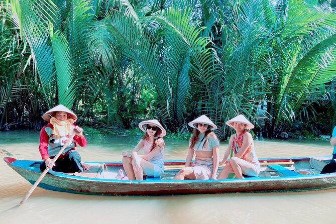 Cu Chi Tunnels and Mekong Delta Signature Tour - Cu Chi Tunnels: Underground Survival and Optional Shooting