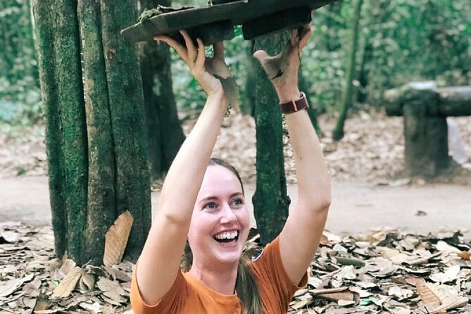 Cu Chi Tunnels and Mekong Delta Signature Tour - Guides and Group Size: Why the Story Matters