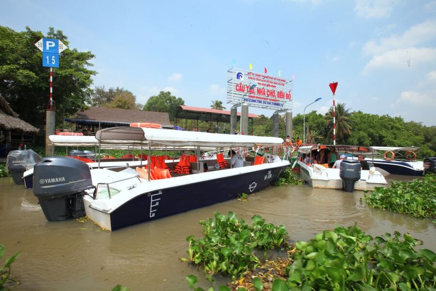 Cu Chi Tunnels Luxury Speed Boat Half Day Tour - The propaganda video stop: short setup, then you move on
