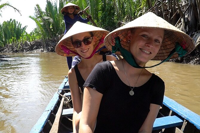 Cu Chi Tunnels & Mekong Delta: Private Full-Day Tour with Lunch - Lunch in the Mekong Delta at Nhà hàng Sông Nước Miền Tây