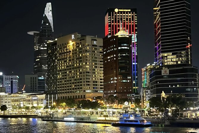 Dinner On Cruise In Ho Chi Minh City With Private Table - Dinner on board: local dishes, international picks, and mixed ratings