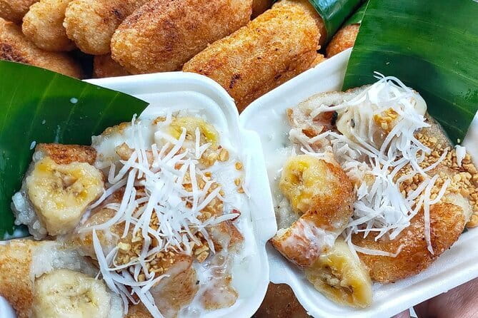 Discover Ho Chi Minh City’s Street Food & Hidden Life by Bicycle - Residential apartment areas: what to notice when you ride through real neighborhoods
