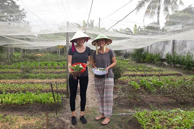 Discover vietnamese Agriculture,culture ,Cuisine and Cu chi Tunnels in Saigon - What Else You See: Rubber, Rice Paper, Local Traps, and War-Time Meals