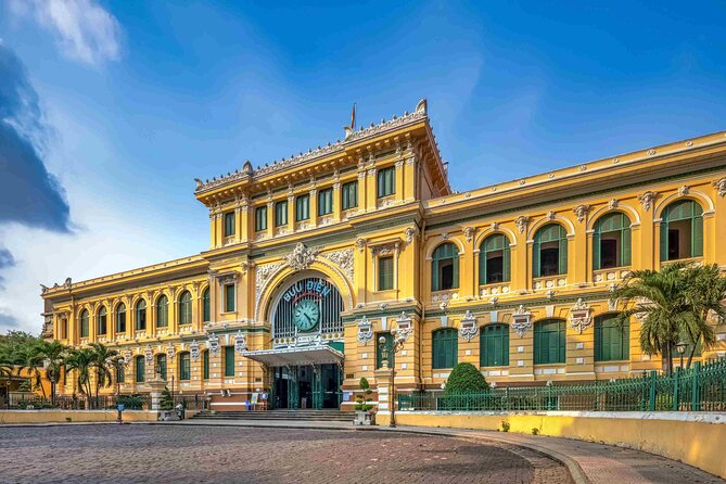 Essential Saigon Walking Tour: All Must-see - Central Post Office: where you see the East-meets-West idea