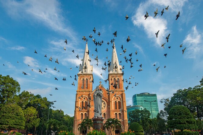 Essential Saigon Walking Tour: All Must-see - Opera House and People’s Committee: power, performance, administration