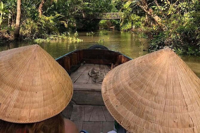 Explore Floating Market with Local People - Cai Rang Floating Market: where you learn the river’s daily rhythm