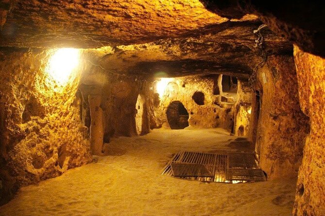 Explore Vietnams Wartime History with Cu Chi Tunnels Tour - Quang Minh Lacquerware: The 20-Minute Craft Break