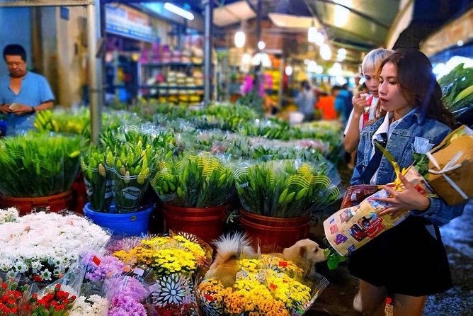Exploring Saigon by Scooter, Day or Night - The Scooter Part: Safety, Helmets, and Staying Comfortable