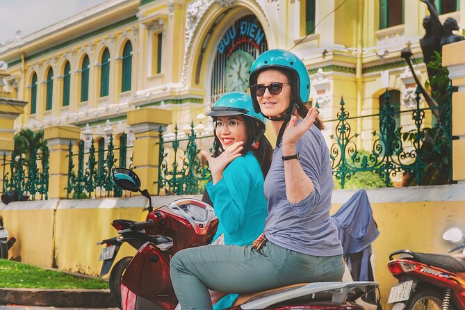 Female Rider | Street Food & Sightseeing By Motorbike - What You’ll Eat and Drink: From Bánh mì to Sticky Rice Dessert