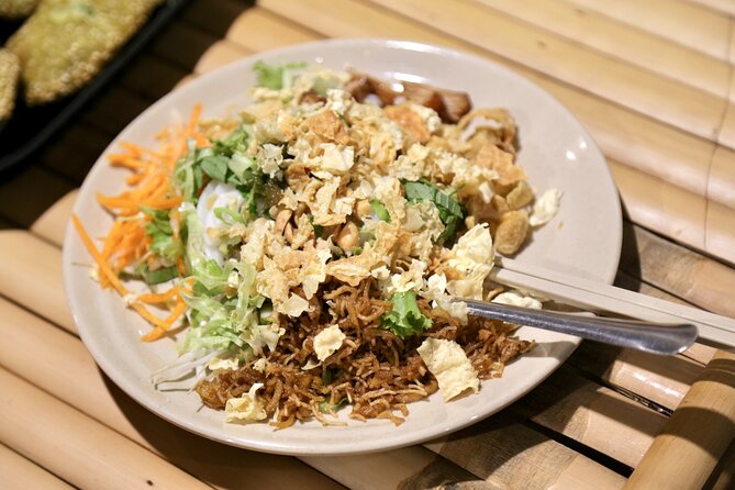 Female Rider | Street Food & Sightseeing By Motorbike - Price and Value: Getting a Lot of Food Into 4 Hours