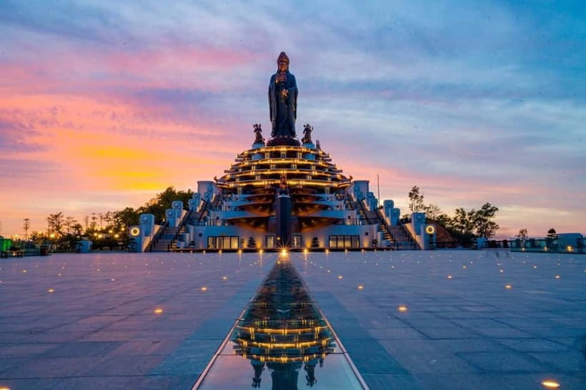 From Ho Chi Minh: Black Virgin Mount And Cao Dai Holy Mass - Food and comfort: lunch included, and the cash reality