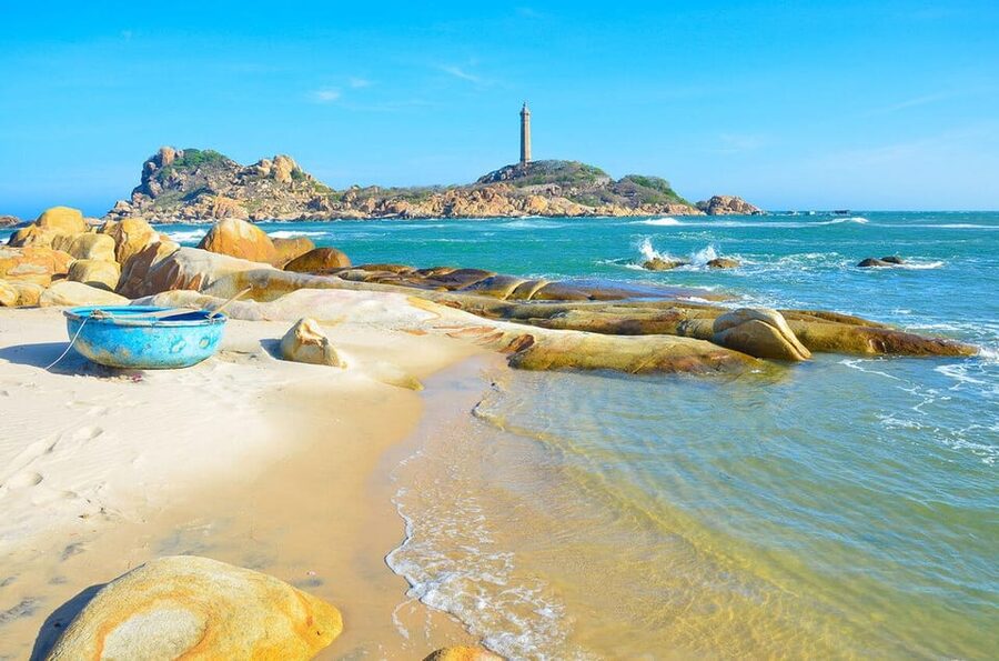 From Ho Chi Minh City: Relax In Mui Ne Beach In 1 Day - The Drive Down: Coastal Roads and the Scenery Shift