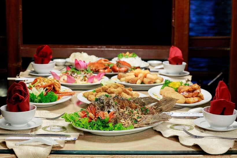 From Ho Chi Minh: Private Dinner Cruise on Saigon River Tour - From District 1 Pickup to the Dock, the Night Starts Easy