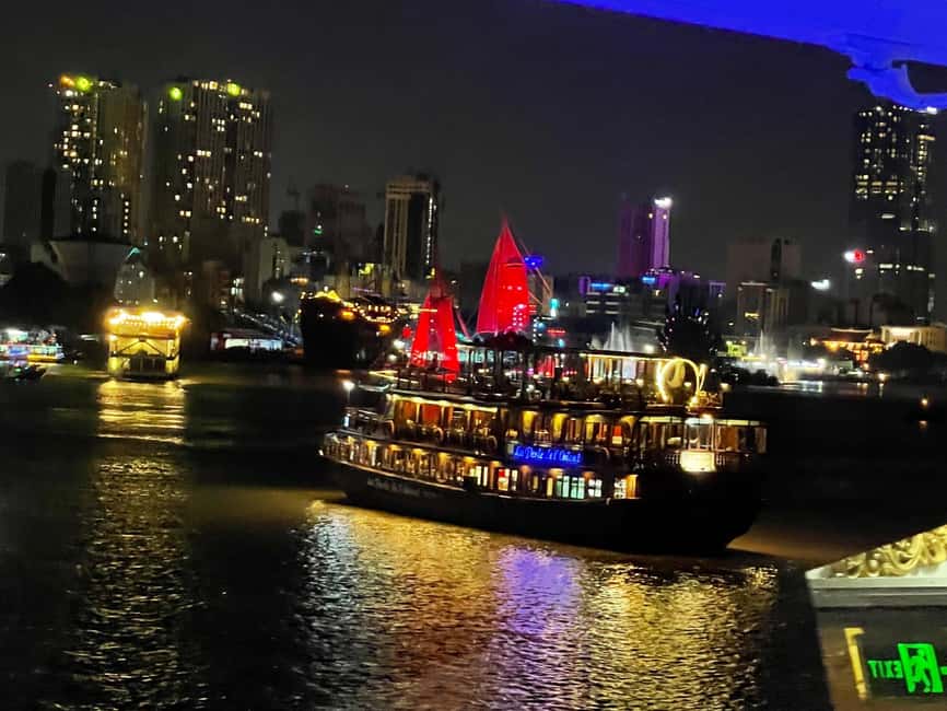 From Ho Chi Minh: Private Dinner Cruise on Saigon River Tour - Live Music and Performances: This Is More Than Background Sound
