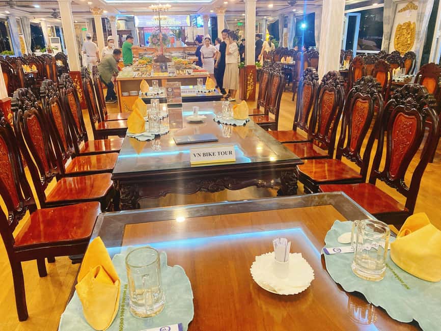 From Ho Chi Minh: Private Table Dinner on cruise Saigon - Timing and how 4 hours plays out on the river