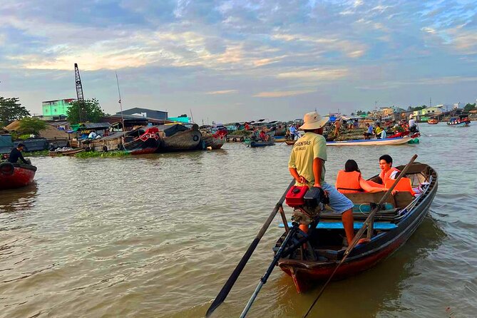 Full Day Can Tho Private Tour Cai Rang Float Market and Con Son - Noodle factory lesson and Vietnamese folk cakes with tea