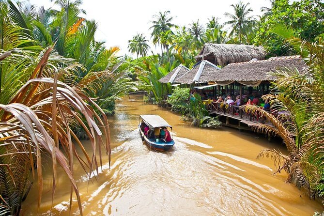 Full-Day in Mekong Delta Floating Market and Local Private Tour - From District 1 Pickup to the Mekong Without Planning